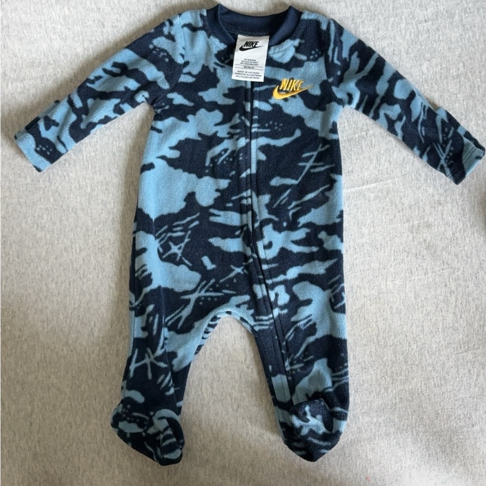 Nike Footy Pajamas